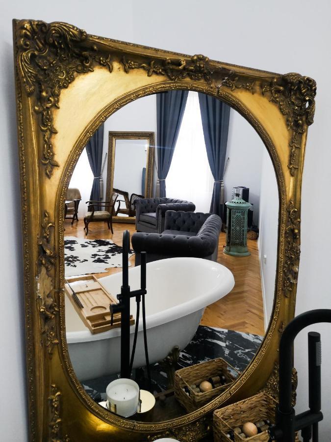 Апартаменты Mansion Josephina Клуж-Напока Экстерьер фото